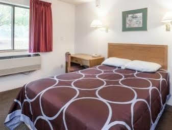 Auburn Inn Hotel